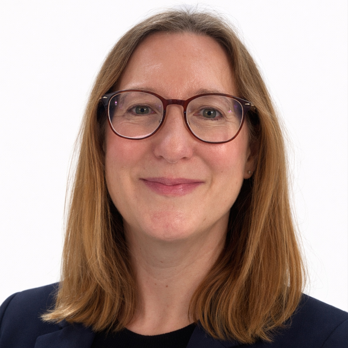 Louise Pilgrim Photo